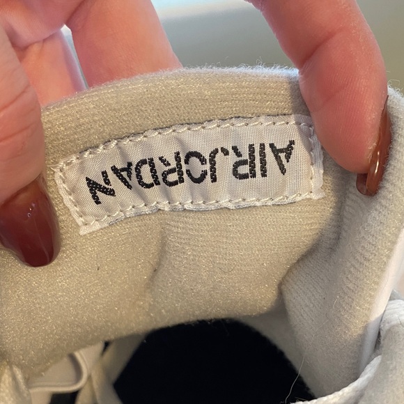 Jordan Men's White and Black Sneakers - Picture 10 of 11